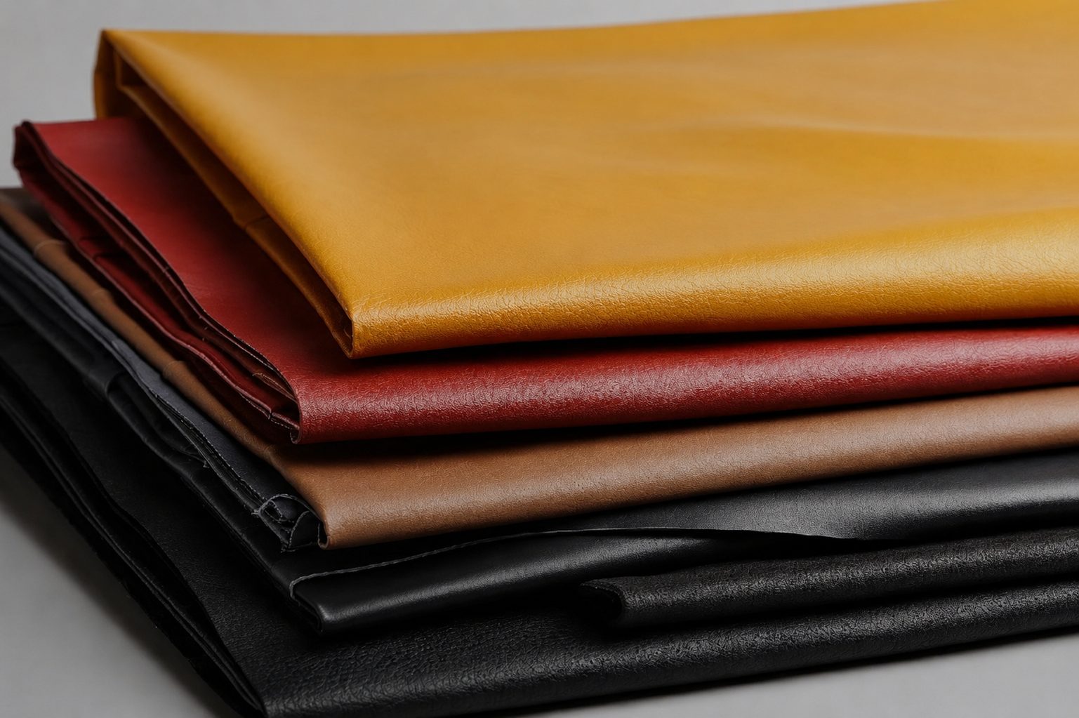Leather là gì? Các loại da leather phổ biến trên thị trường